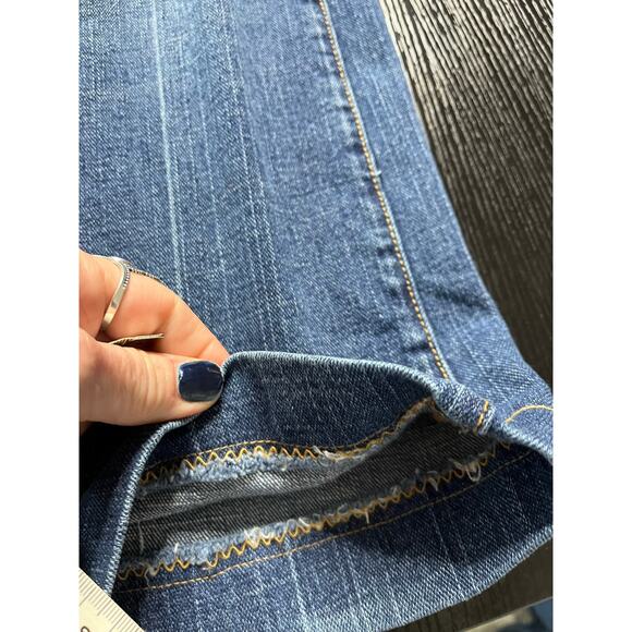 7 For All Mankind Classic Flare Ultra Low Waist Jeans - Picture 6 of 8